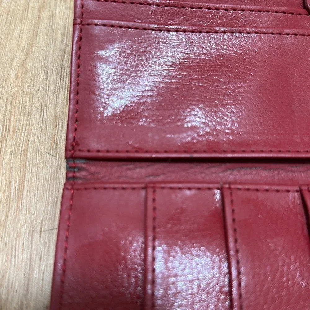 NAUTICA | Genuine Leather Tri-Fold Red Snap‎ Button Closure Wallet
